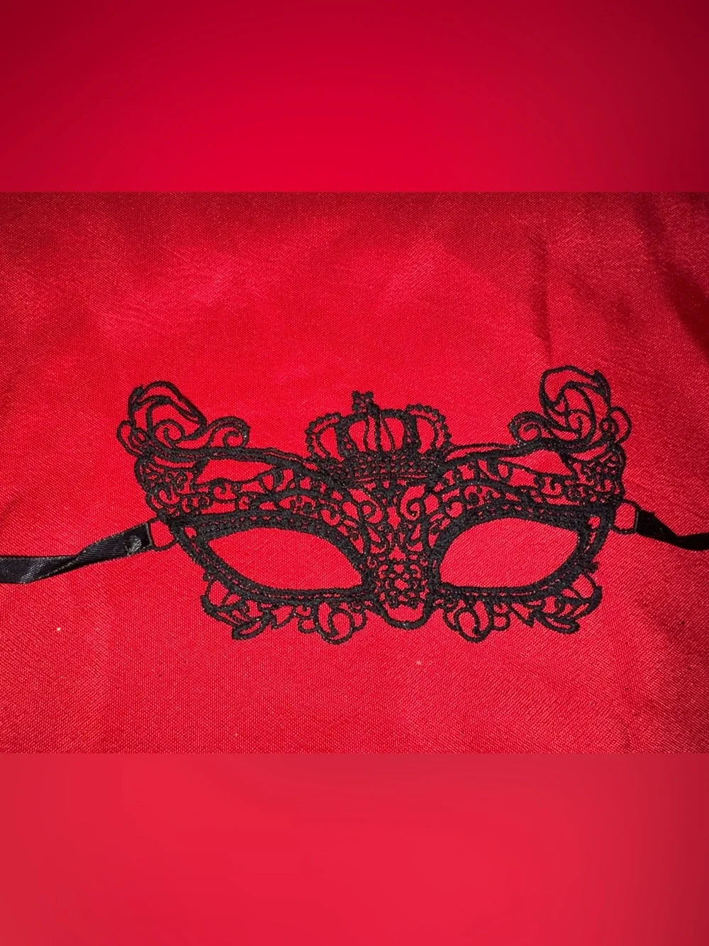 Lace Venetian Eye Mask - Black on Red